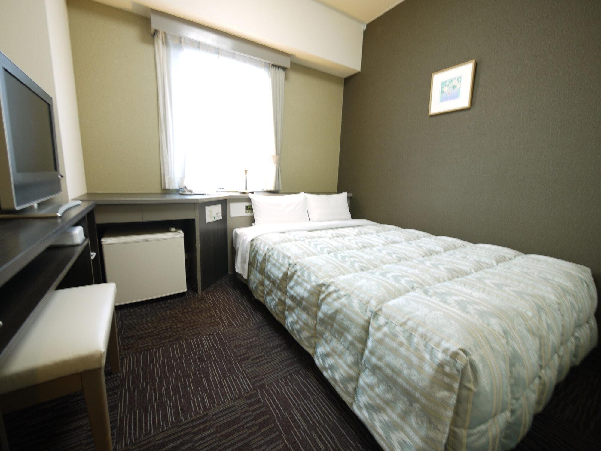 Hotel Route-Inn Toyama Ekimae Kültér fotó