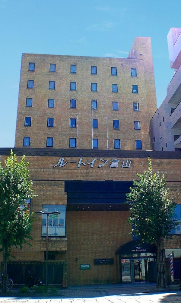 Hotel Route-Inn Toyama Ekimae Kültér fotó