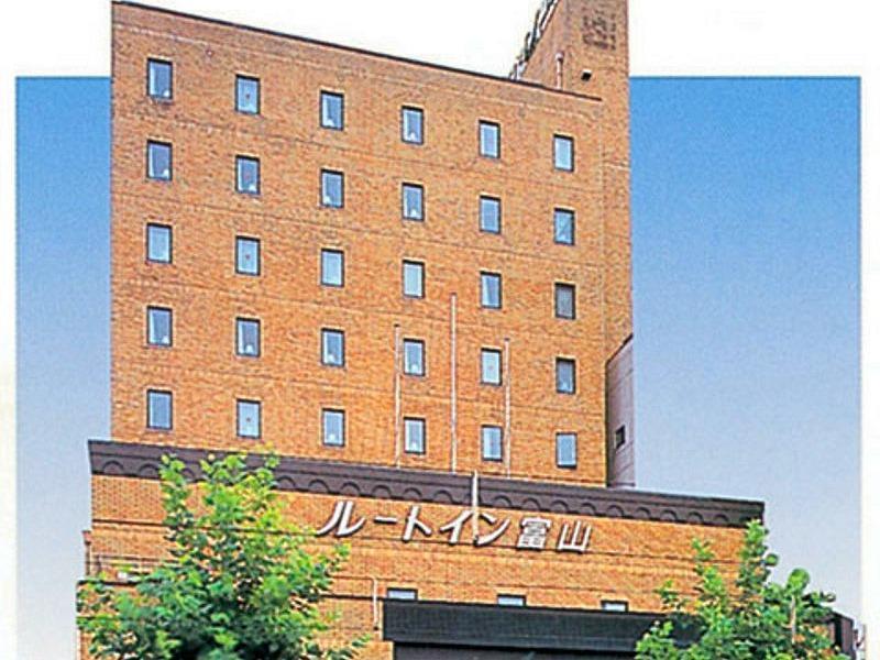Hotel Route-Inn Toyama Ekimae Kültér fotó