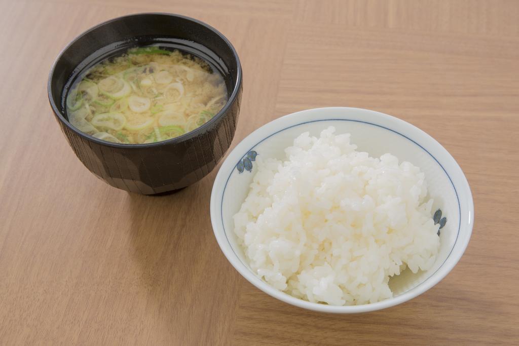 Hotel Route-Inn Toyama Ekimae Kültér fotó