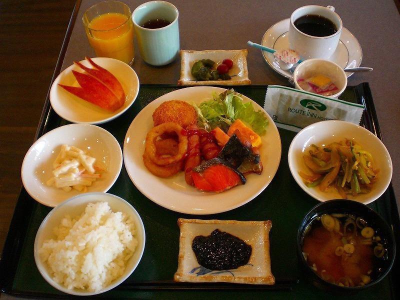 Hotel Route-Inn Toyama Ekimae Kültér fotó