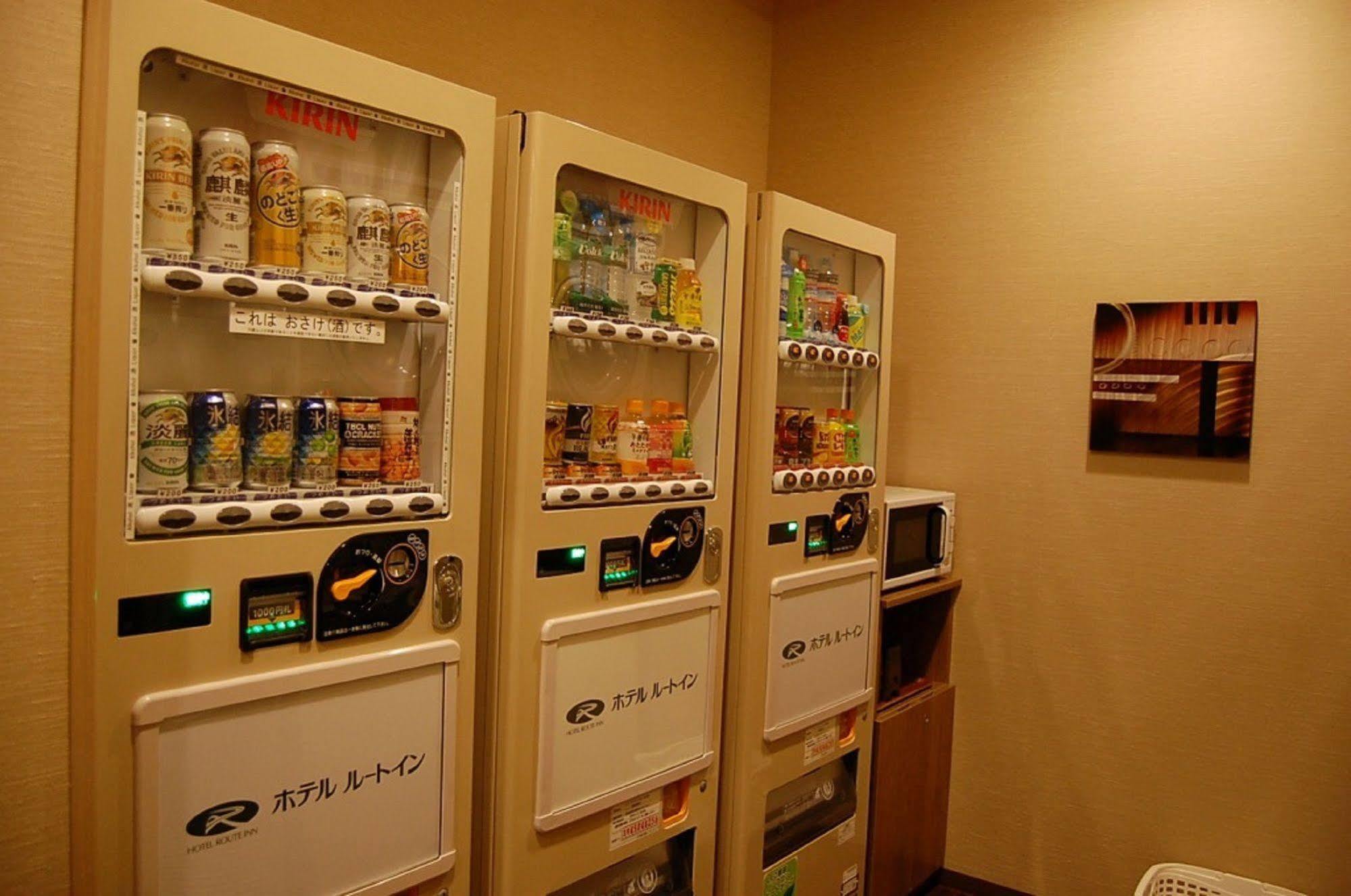 Hotel Route-Inn Toyama Ekimae Kültér fotó